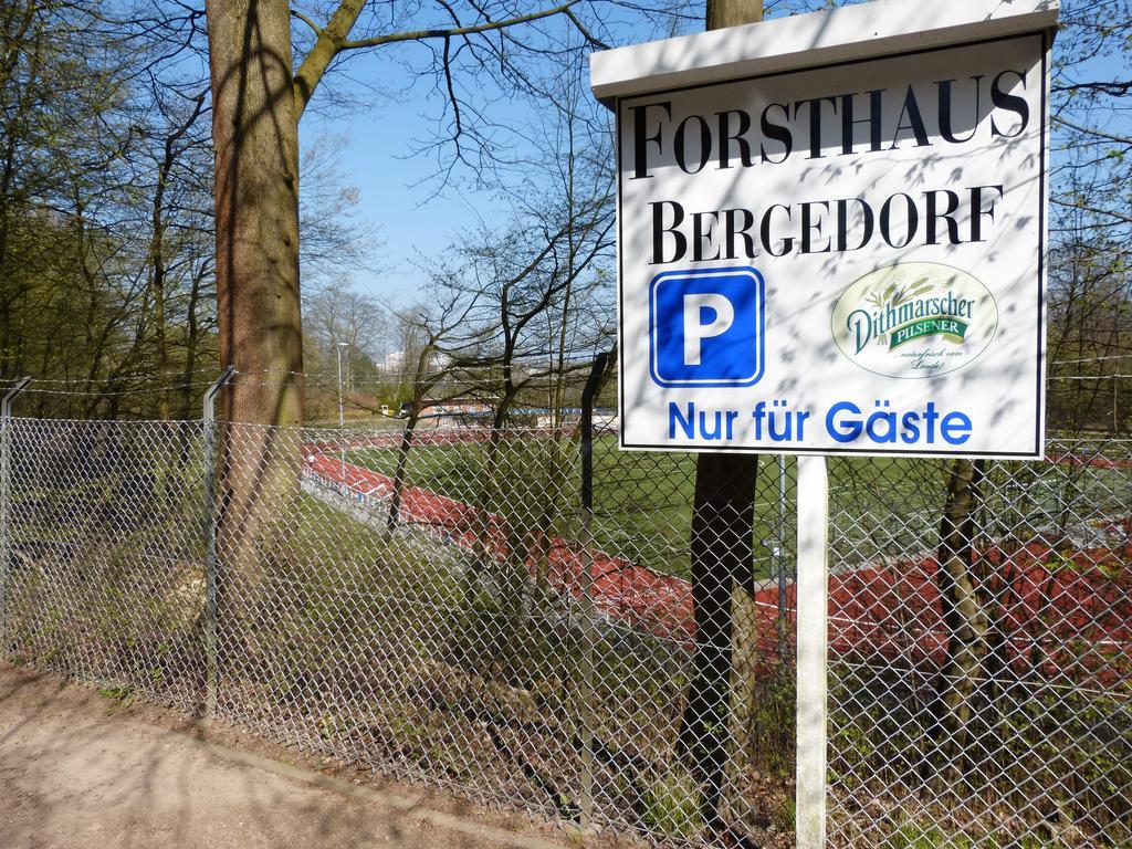 Forsthaus Bergedorf Hotell Hamburg-Harburg Exteriör bild
