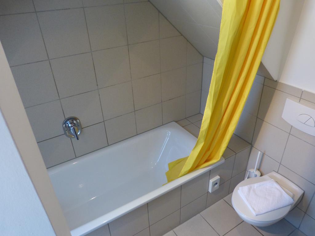 Forsthaus Bergedorf Hotell Hamburg-Harburg Rum bild