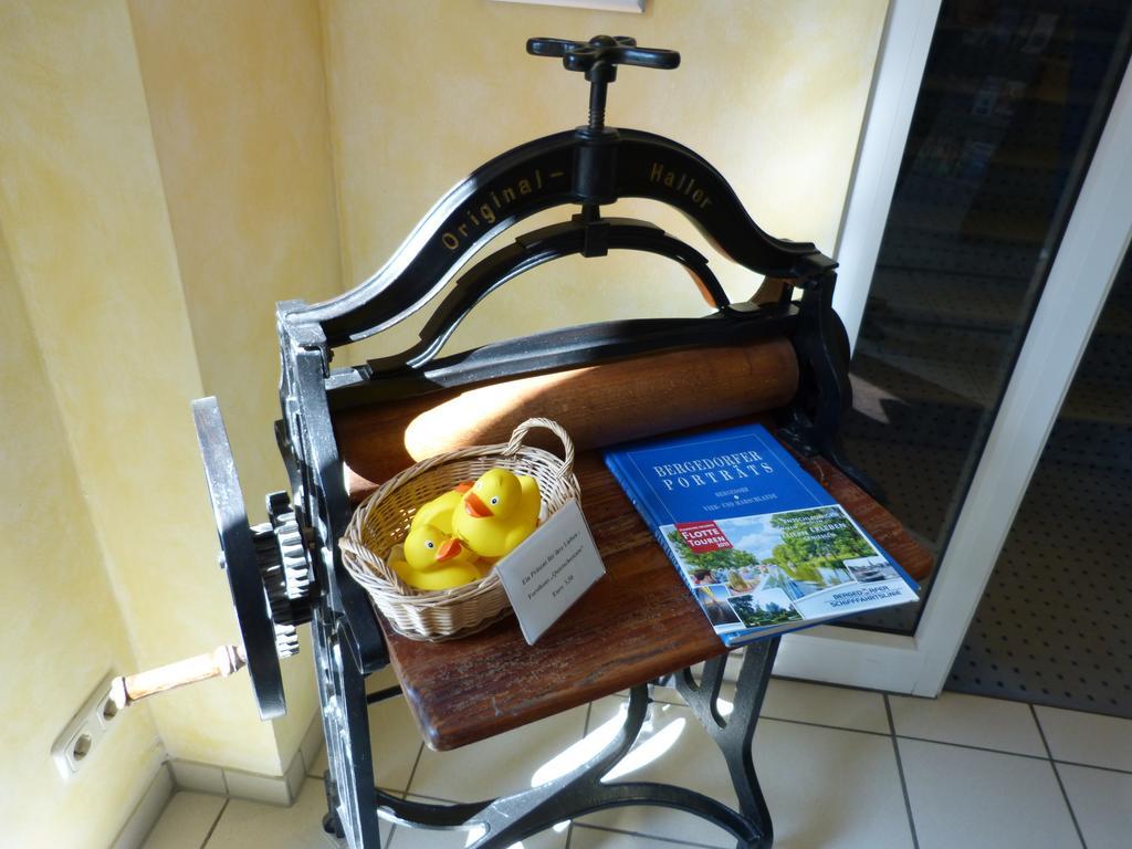 Forsthaus Bergedorf Hotell Hamburg-Harburg Exteriör bild